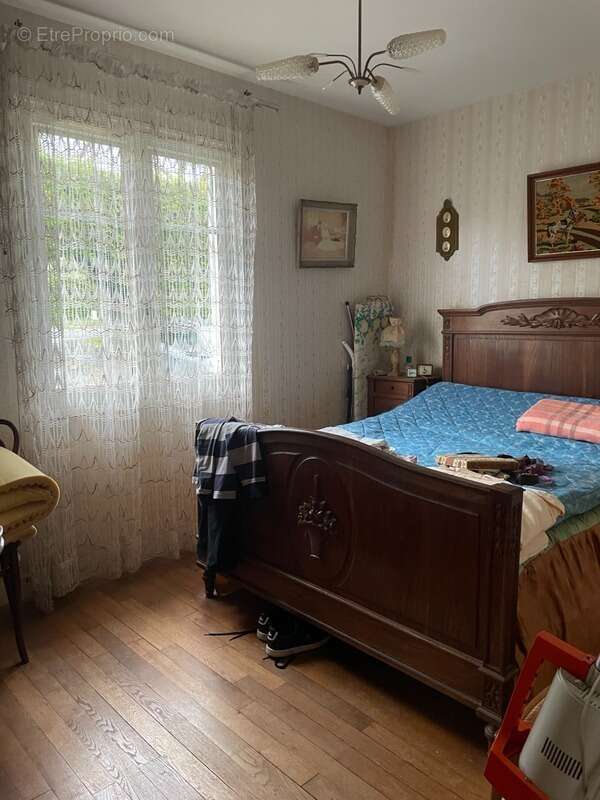 Maison à SAINT-PRIEST-SOUS-AIXE