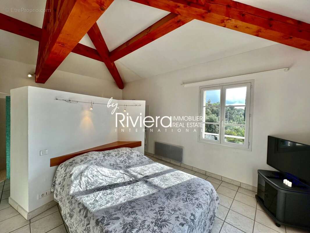 Maison à LA CROIX-VALMER