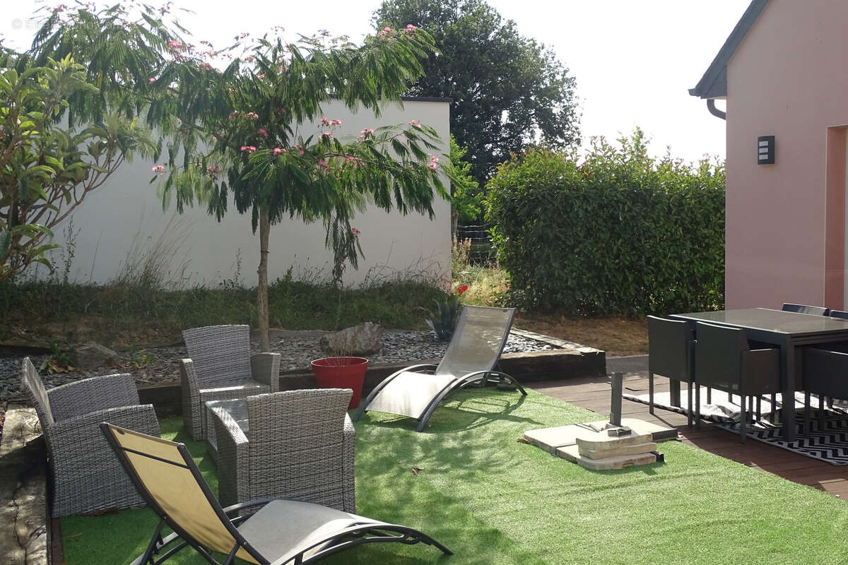 Maison de plain-pied 4 chambres avec garage - photo 3