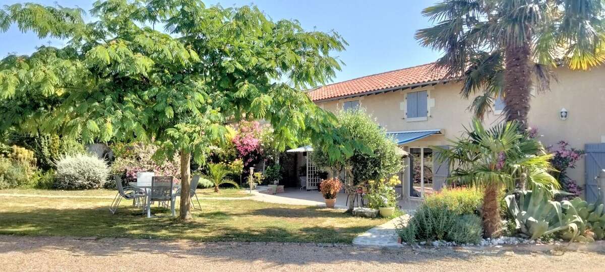 Maison à ANGLIERS