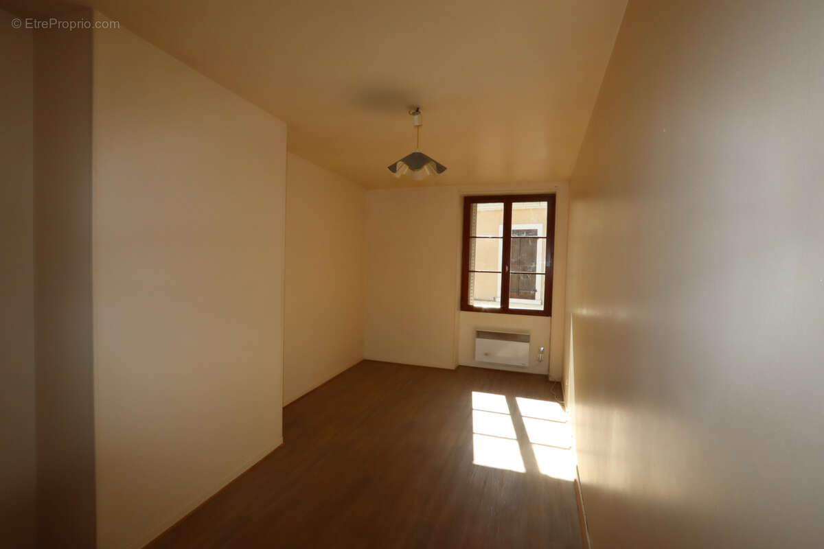 Maison à LA CHARITE-SUR-LOIRE