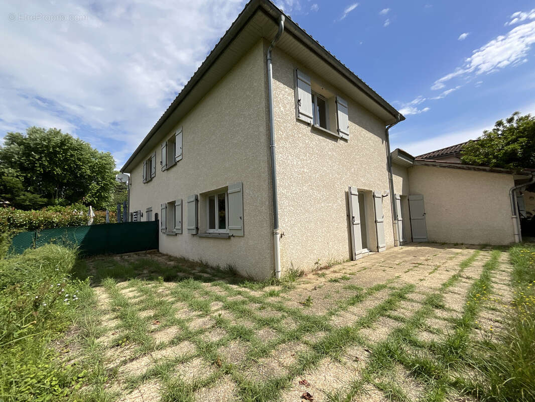 Maison à FRANS