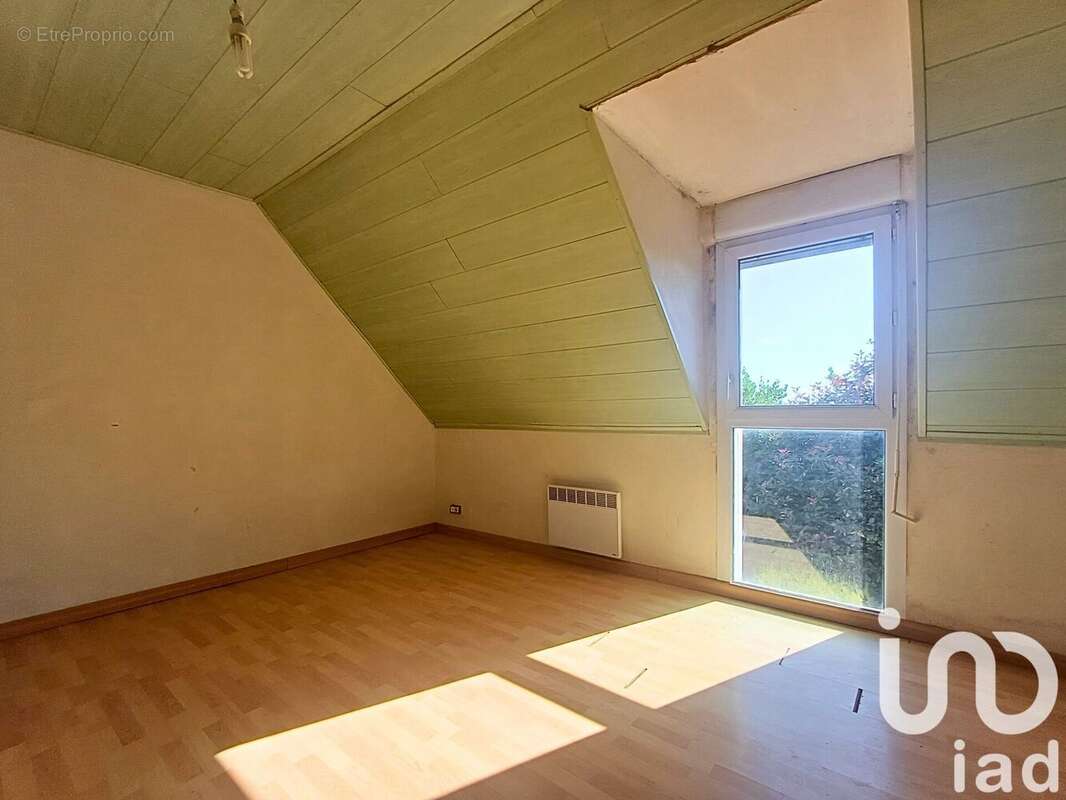 Photo 4 - Maison à TREZENY