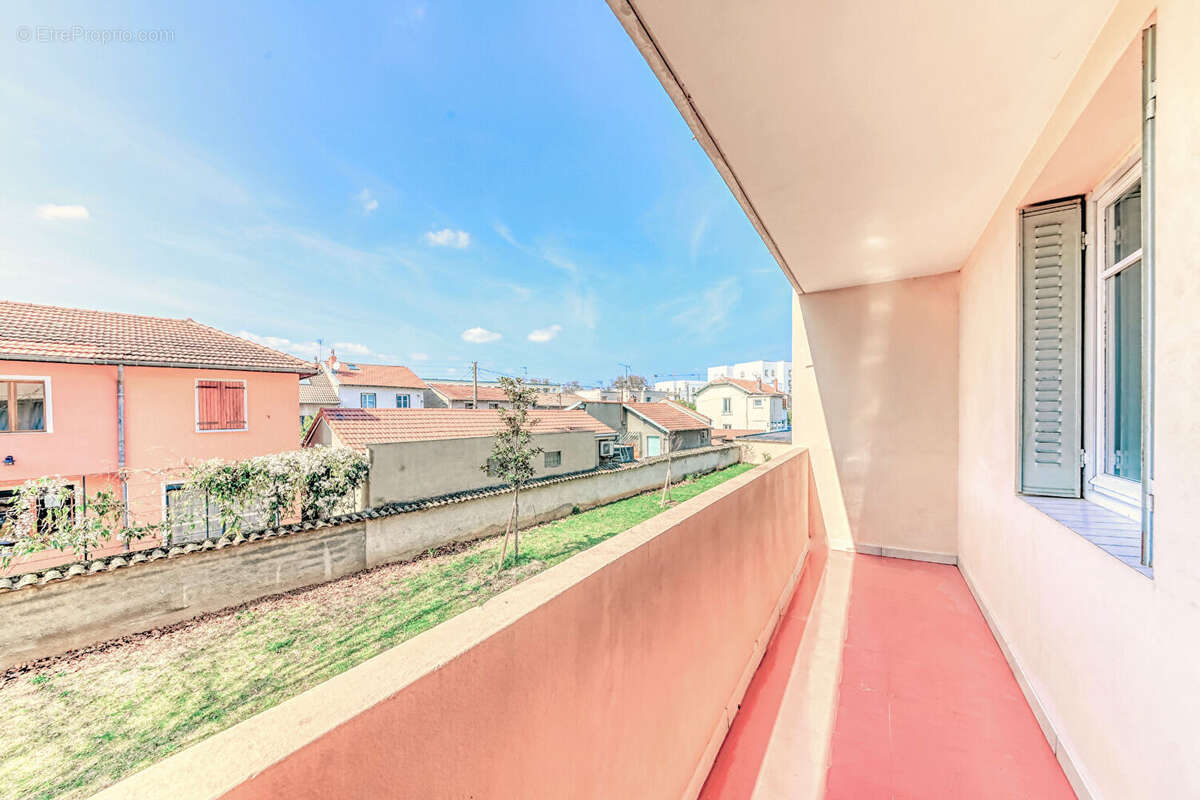 Appartement Lyon 8e - Parilly - T4 de 66m² - photo 4