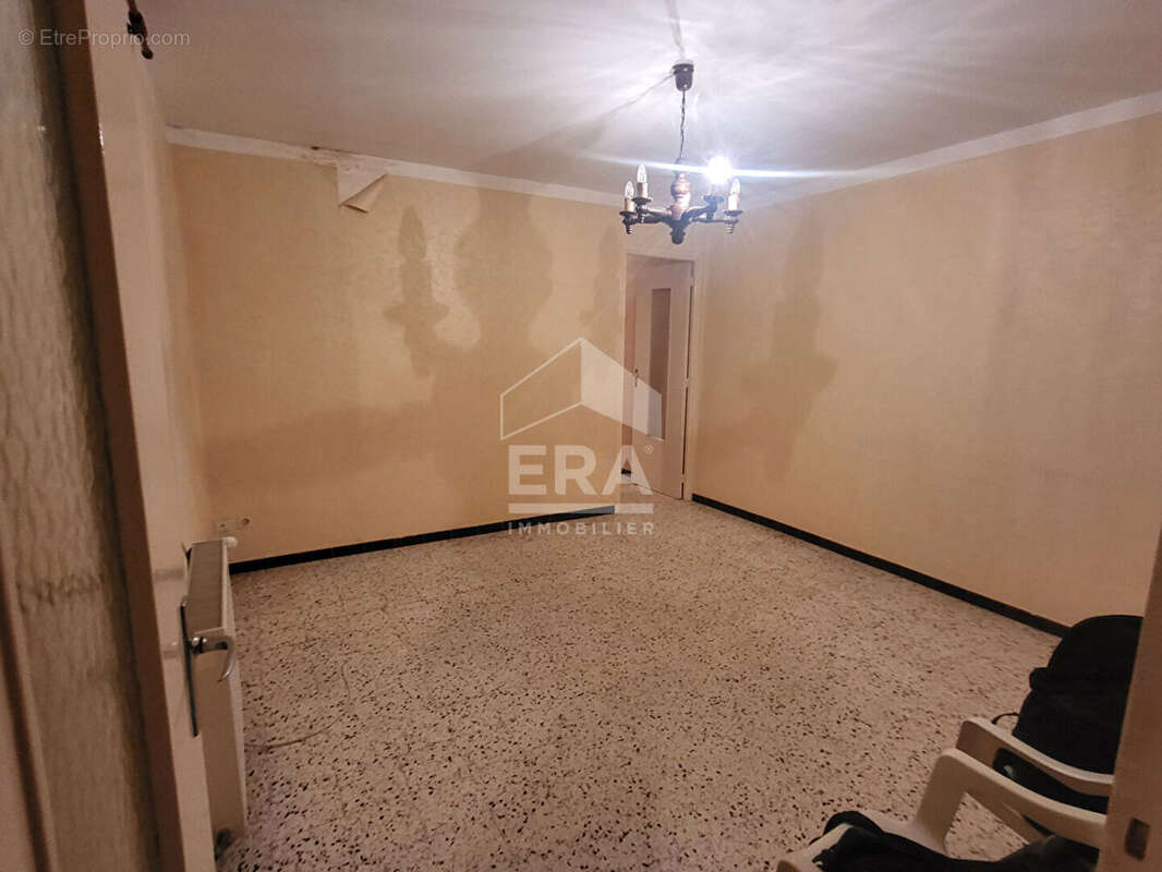 Maison à CHATEAU-ARNOUX-SAINT-AUBAN