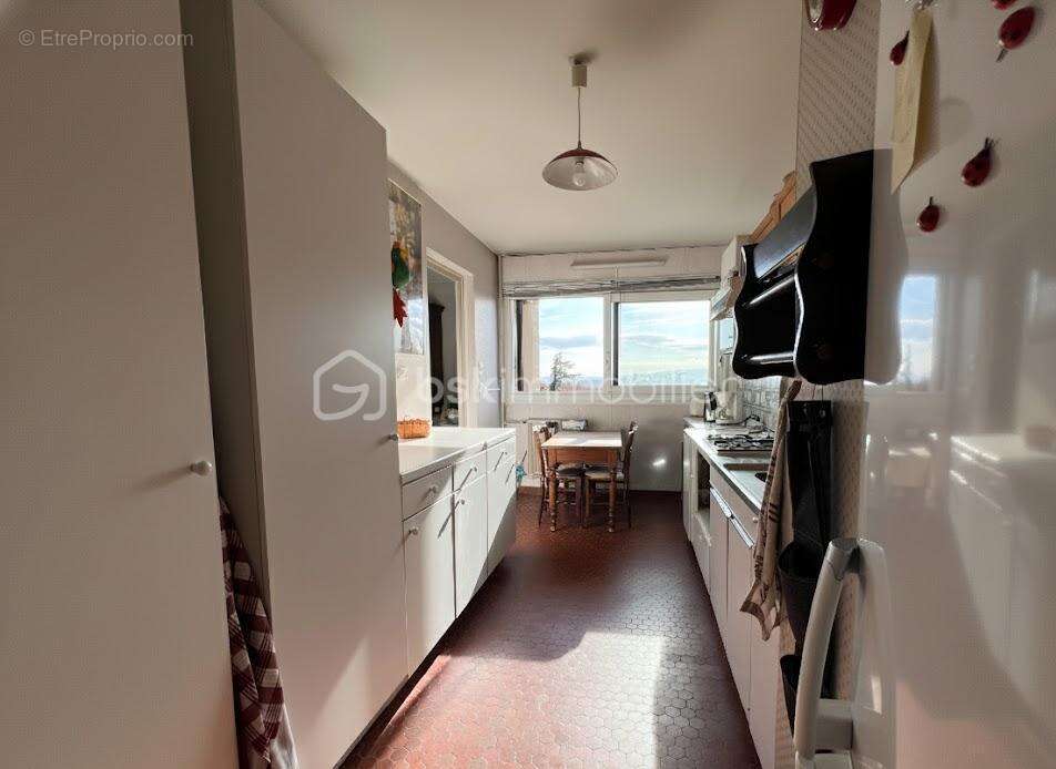 Appartement à CALUIRE-ET-CUIRE