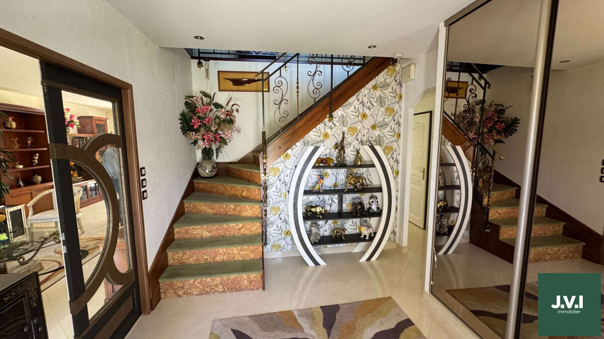 Maison à SAINT-GRATIEN