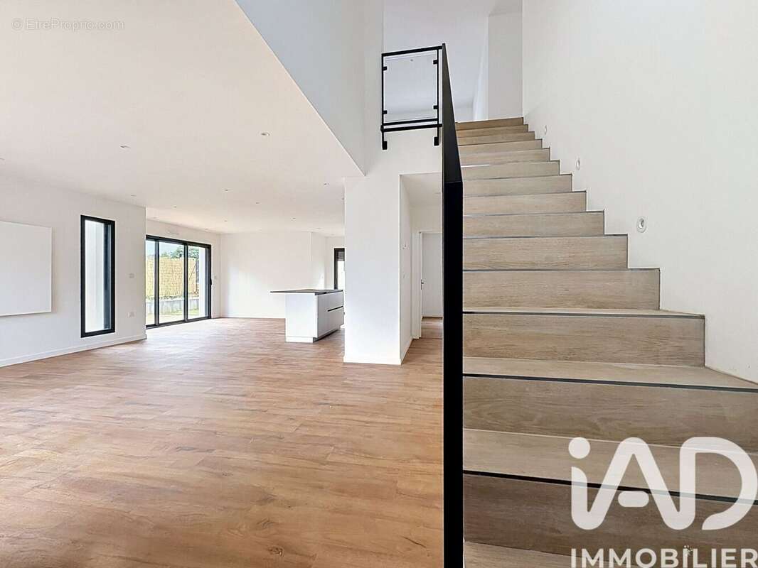 Photo 7 - Maison à CINTRE