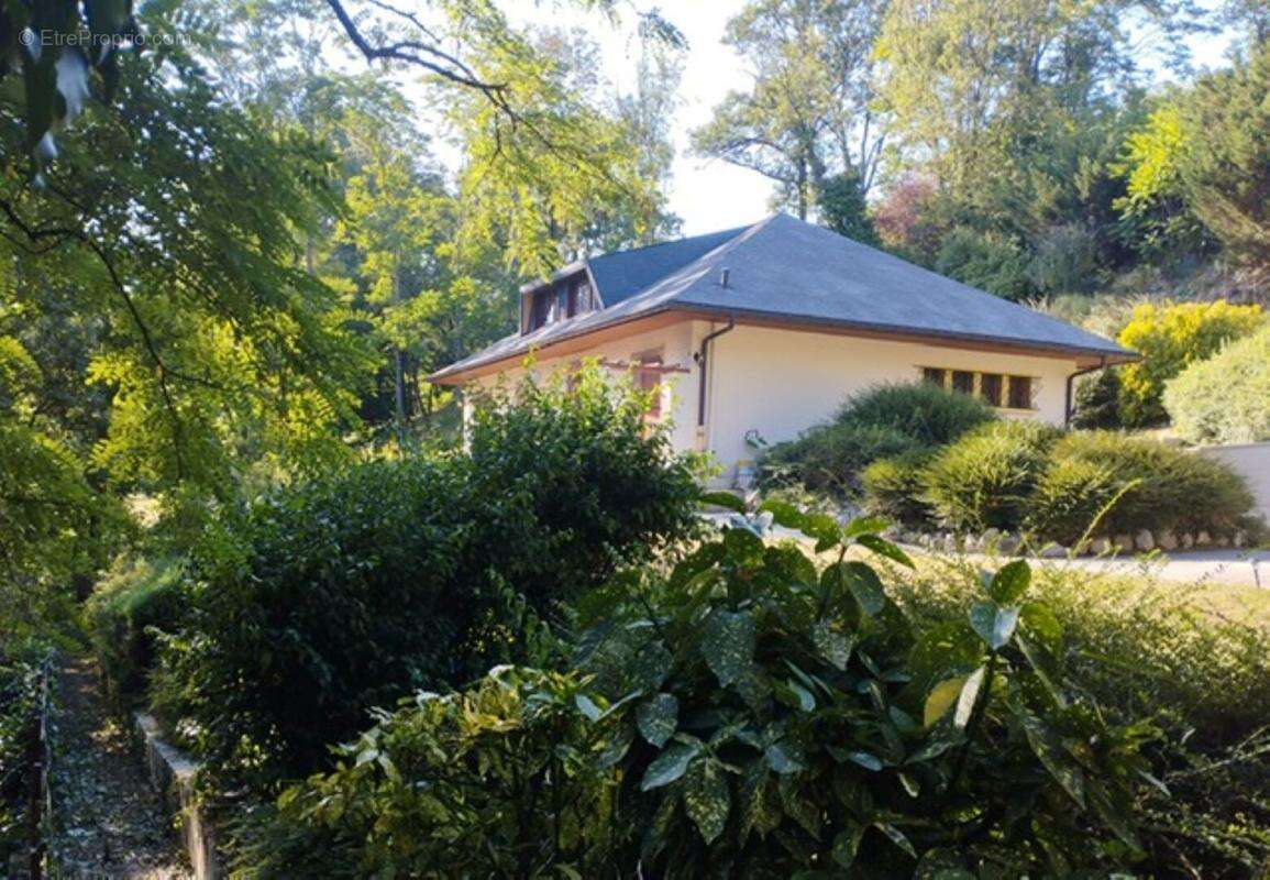 Maison à SAINT-ALBAN-LEYSSE