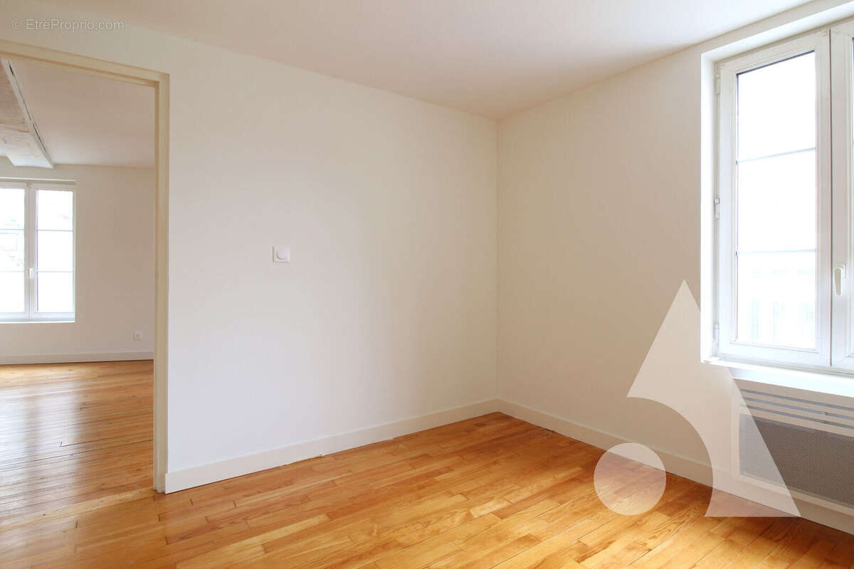 Appartement à PONT-SAINTE-MAXENCE