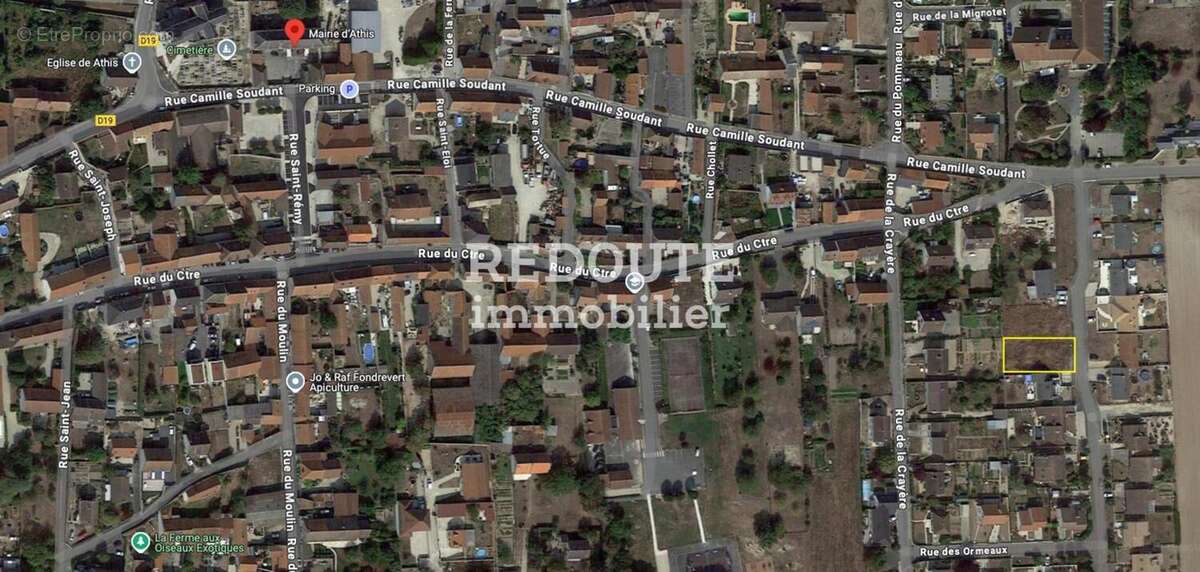 Terrain à ATHIS
