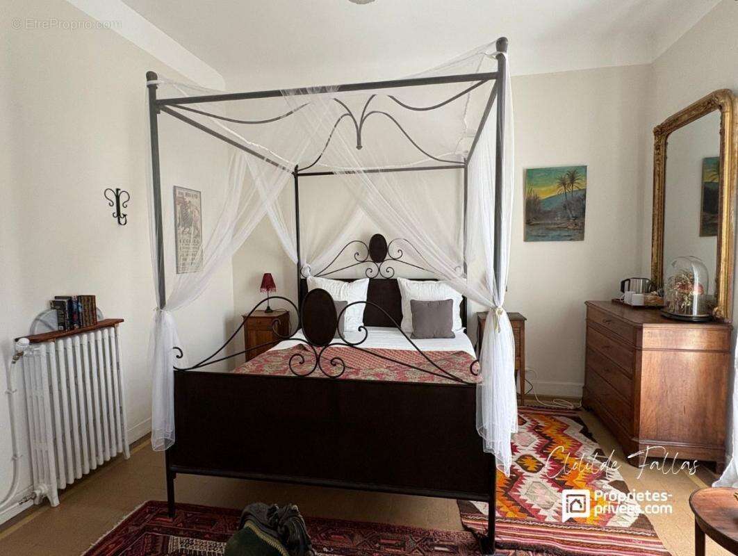 Maison à VAISON-LA-ROMAINE