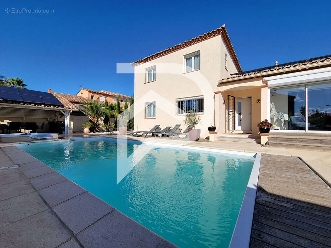 Maison à LATOUR-BAS-ELNE