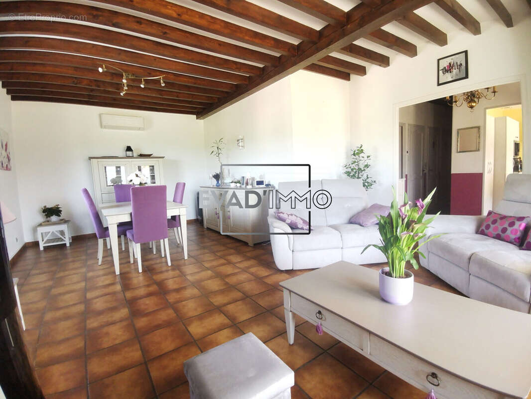 Maison 103 m² à Saint-Chamond  - photo 8