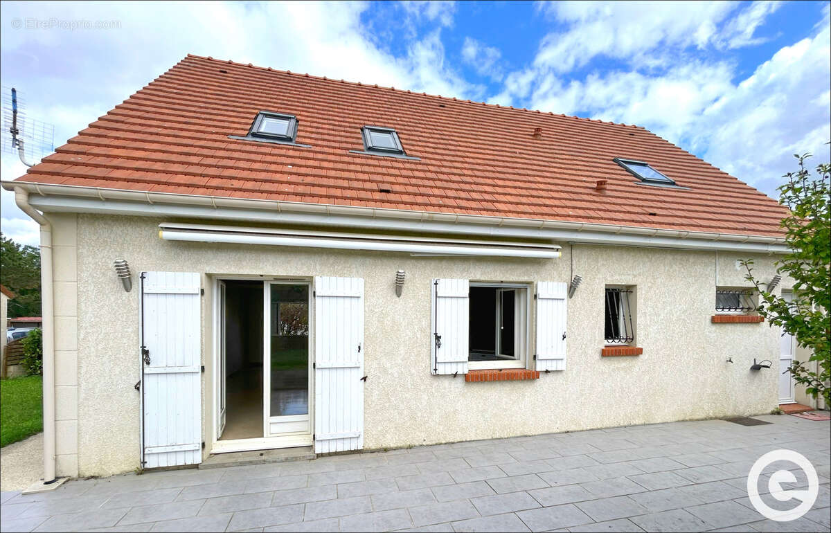 Maison à BRAY-SUR-SEINE