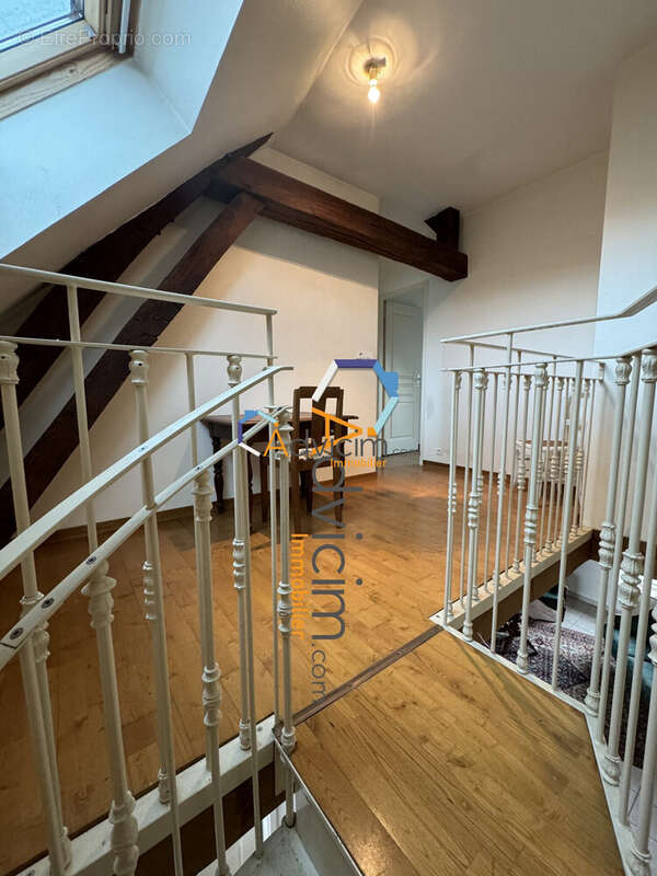 Appartement à COULOMMIERS