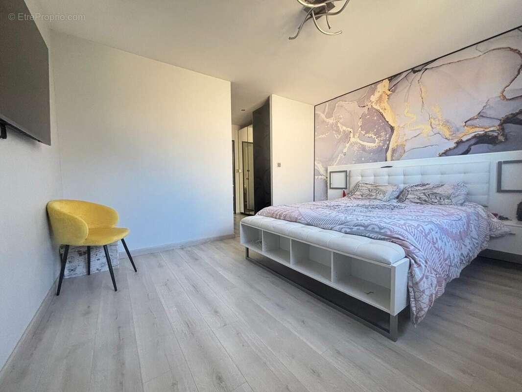 Maison à SAINT-GERMAIN-LES-CORBEIL