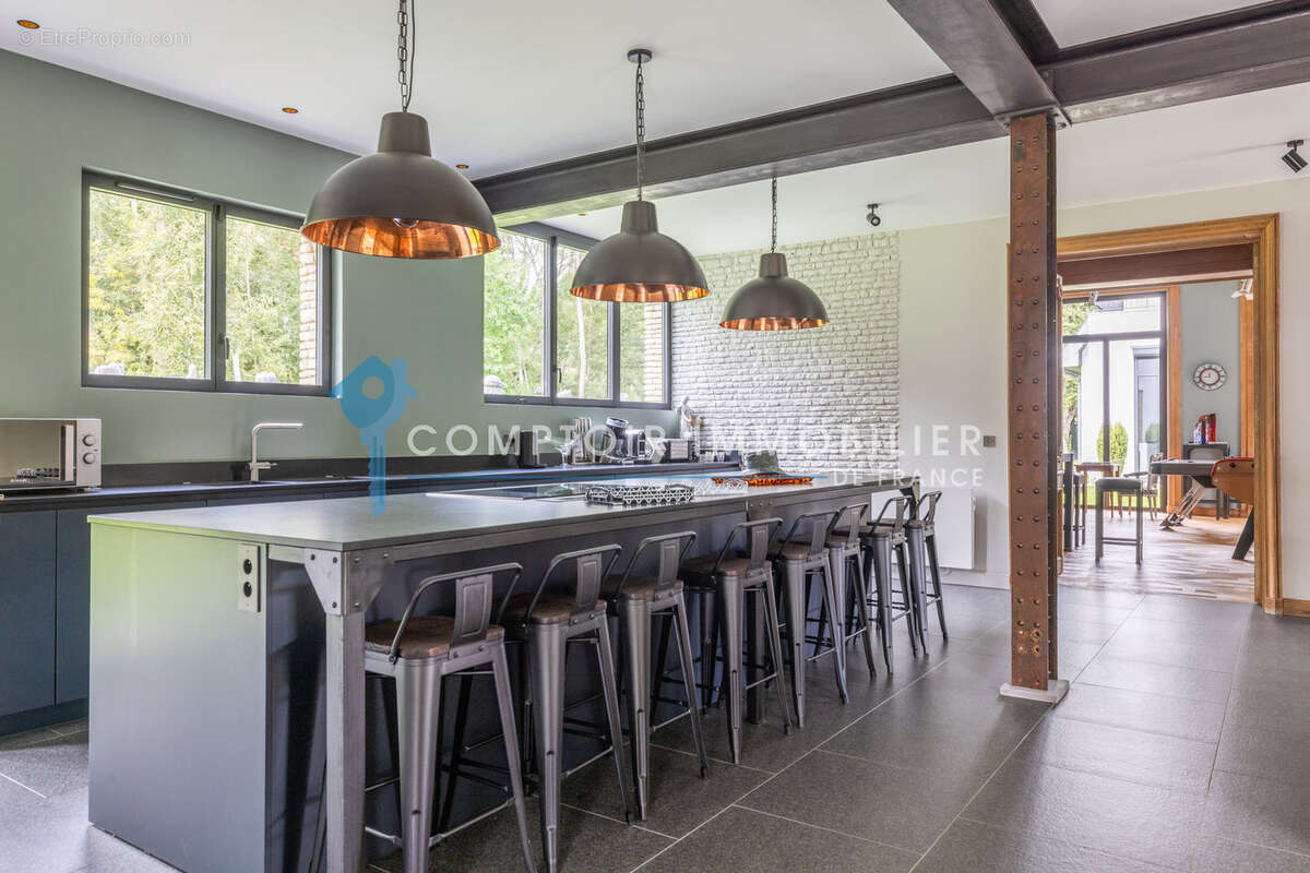 A vendre Dpt Eure (27) proche Pacy sur Eure magnifique Propriété de 1032 m2 habitables sur un parc de 13 ha - photo 7