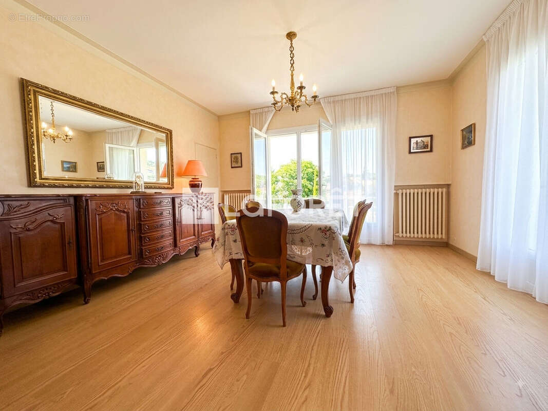 Maison 126 m² à Cambon  - photo 2