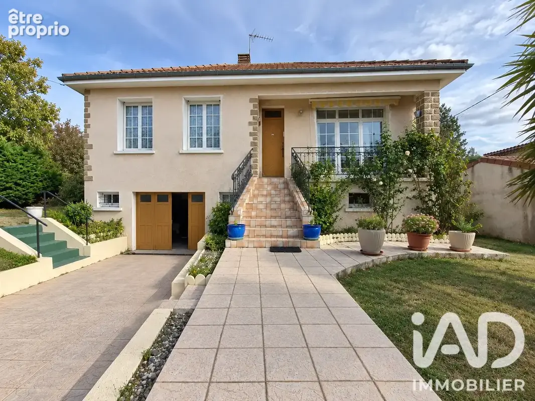 Photo 1 - Maison à NONTRON