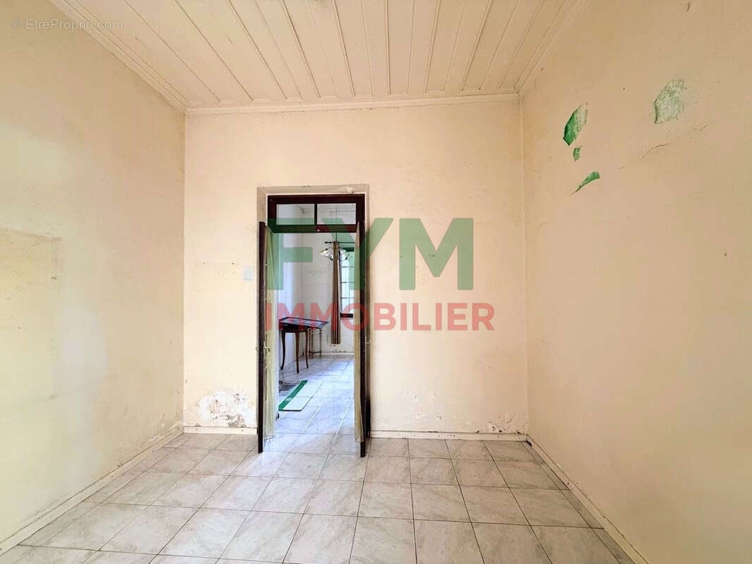 Maison à SAINT-DENIS