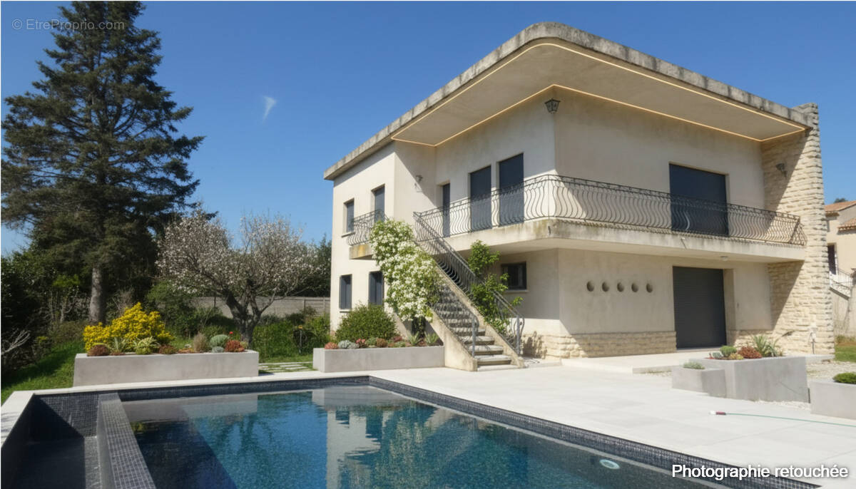 Maison à AVIGNON