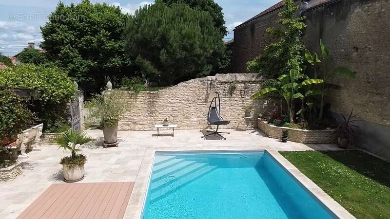 Maison bourgeoise 267m² - photo 4