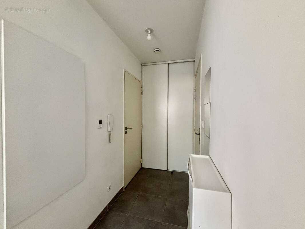 Appartement à MARSEILLE-11E