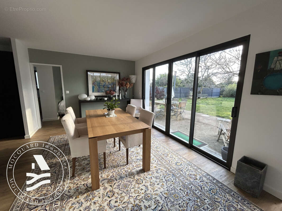 Maison à LOCMARIAQUER