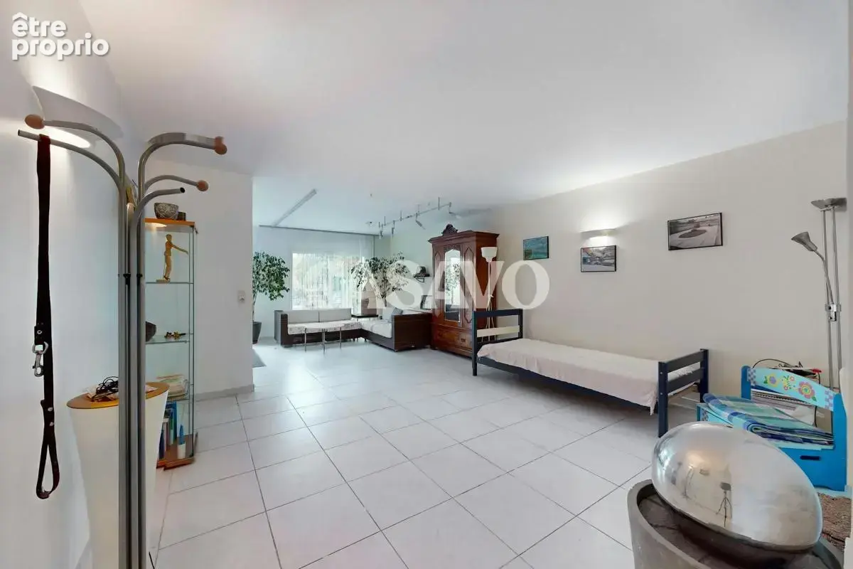 Vente Maison 8 pièces de 256m² - 06160 Antibes - photo 11
