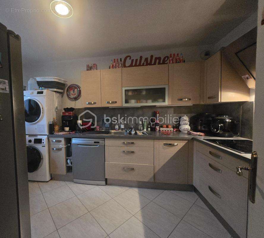 Maison à CHATENAY-SUR-SEINE