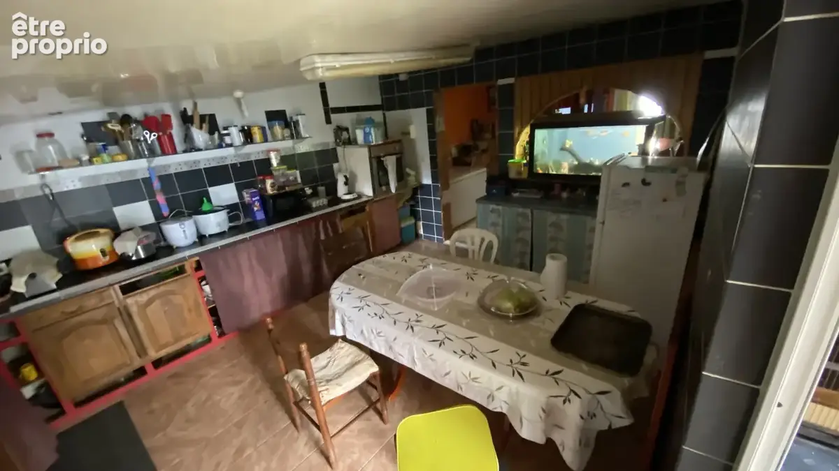 A Saint-André, Maison F5 de 101m2 plus varangue, cuisine extérieure, dépendance .... - photo 6