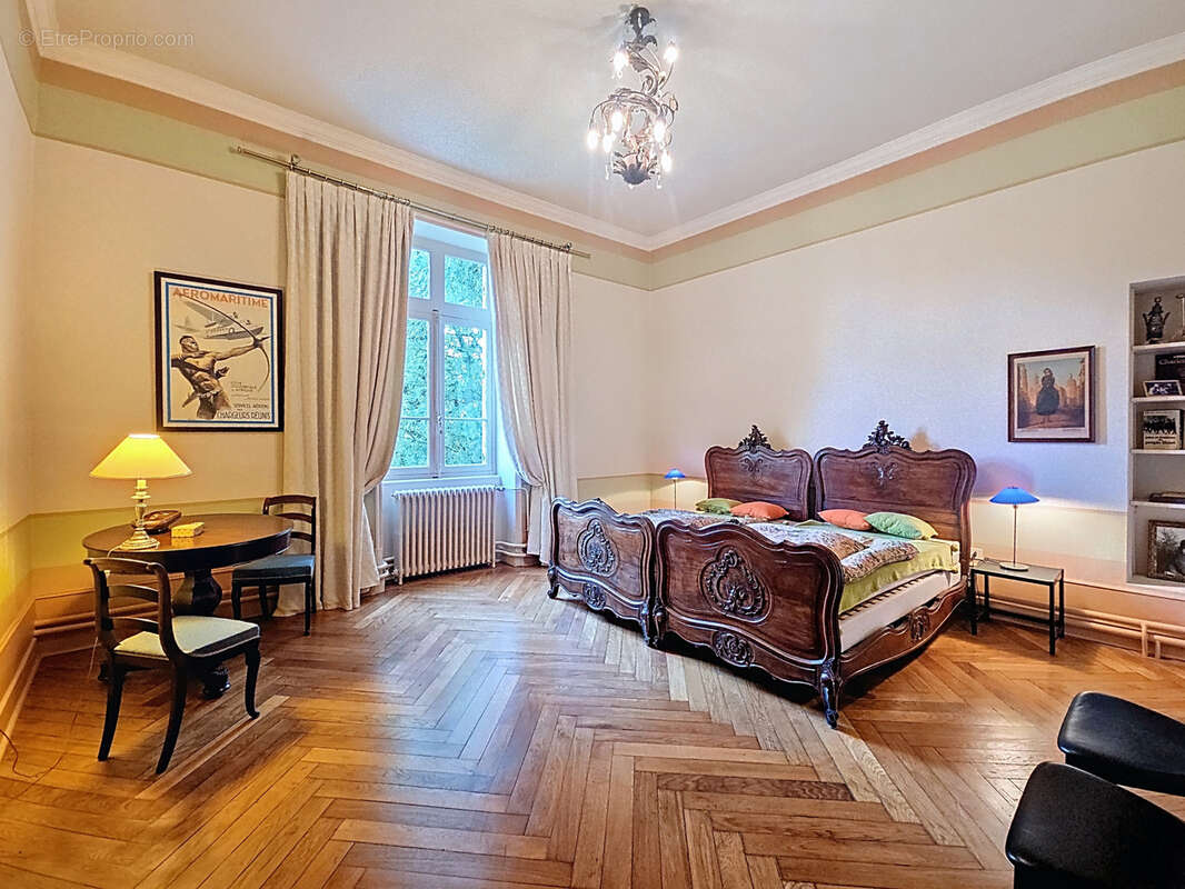 Maison à BOURG-EN-BRESSE