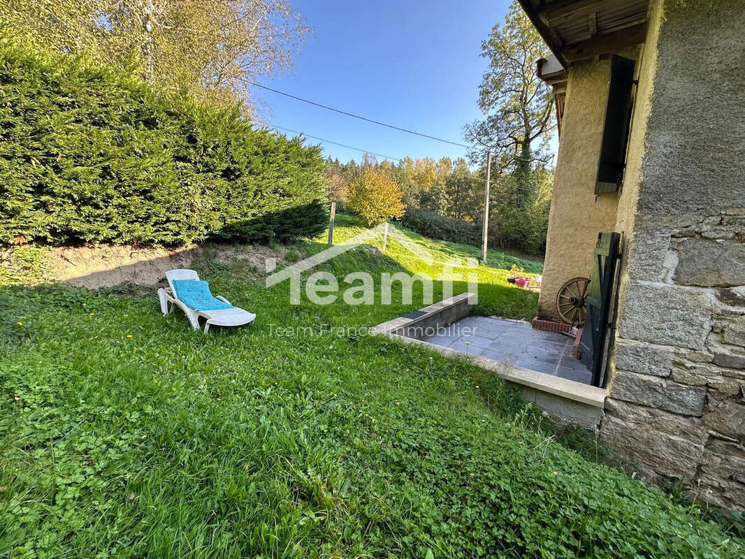 Maison à AUGEROLLES