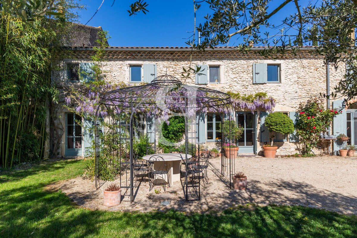 Maison à LA BEGUDE-DE-MAZENC