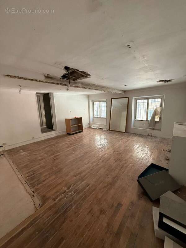 Appartement à PARIS-8E