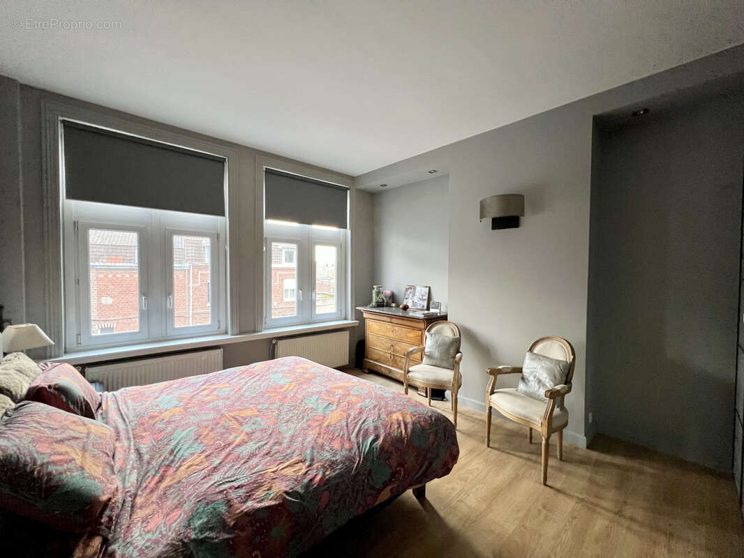 Maison à LA CHAPELLE-D&#039;ARMENTIERES