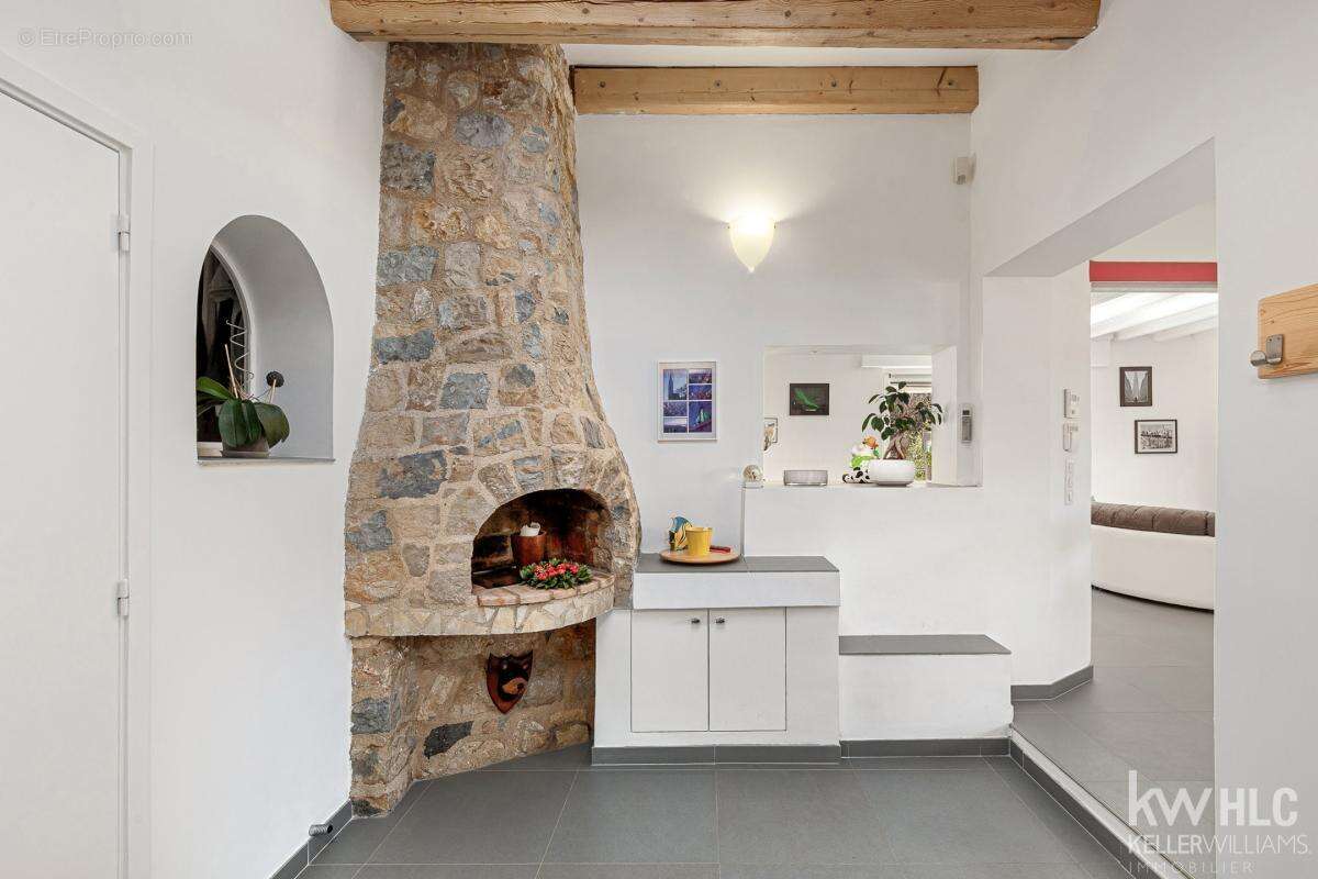 Maison à ROQUEFORT-LES-PINS