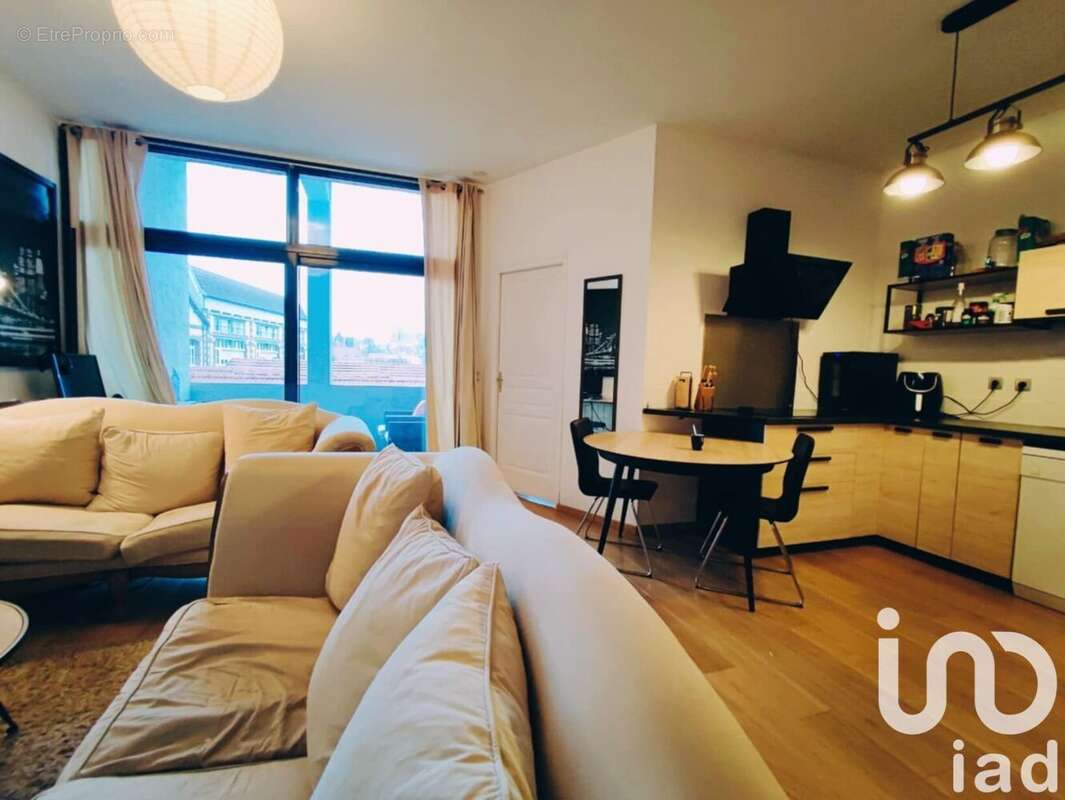 Photo 7 - Commerce à TROYES