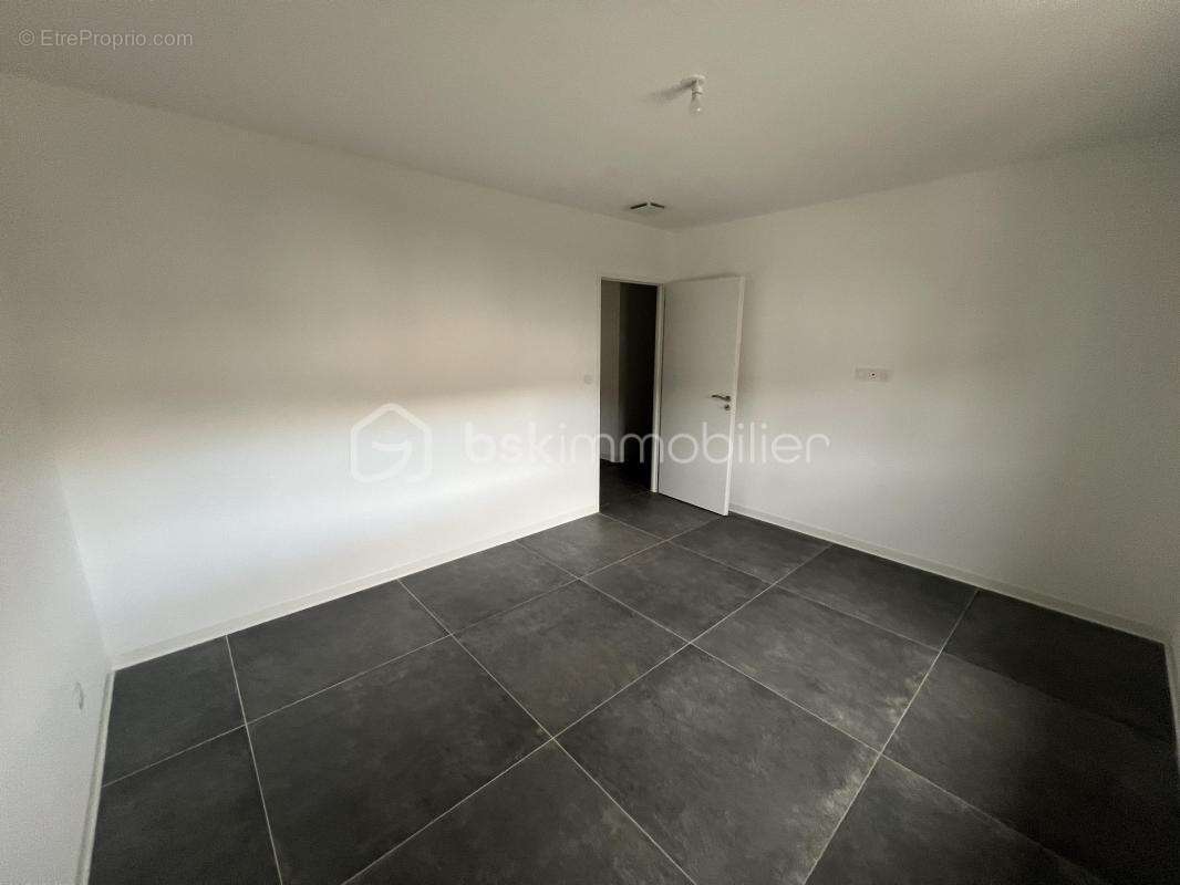 Villa contemporaine neuve 150m2 avec piscine - photo 7