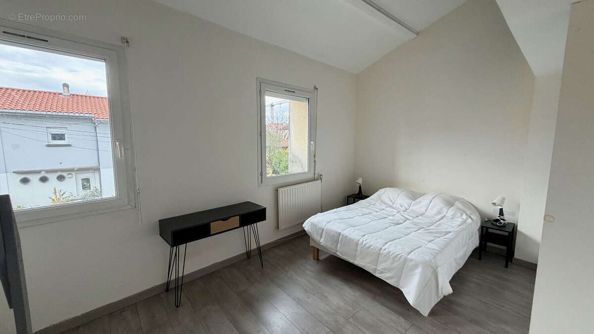 Maison à vendre à Talence - 4 pièces, 3 chambres, très bon état - photo 8
