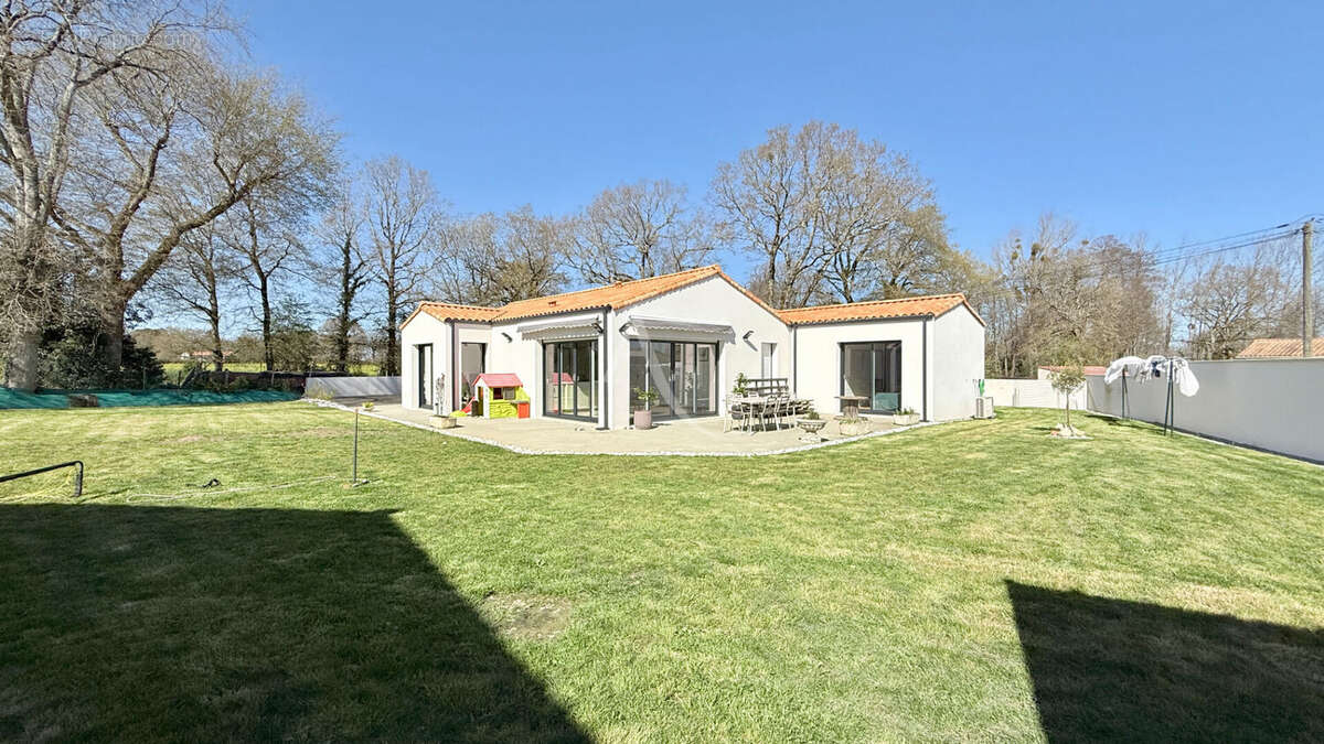 Aubigny les clouzeaux maison a vendre exclusivite amanda - photo 11