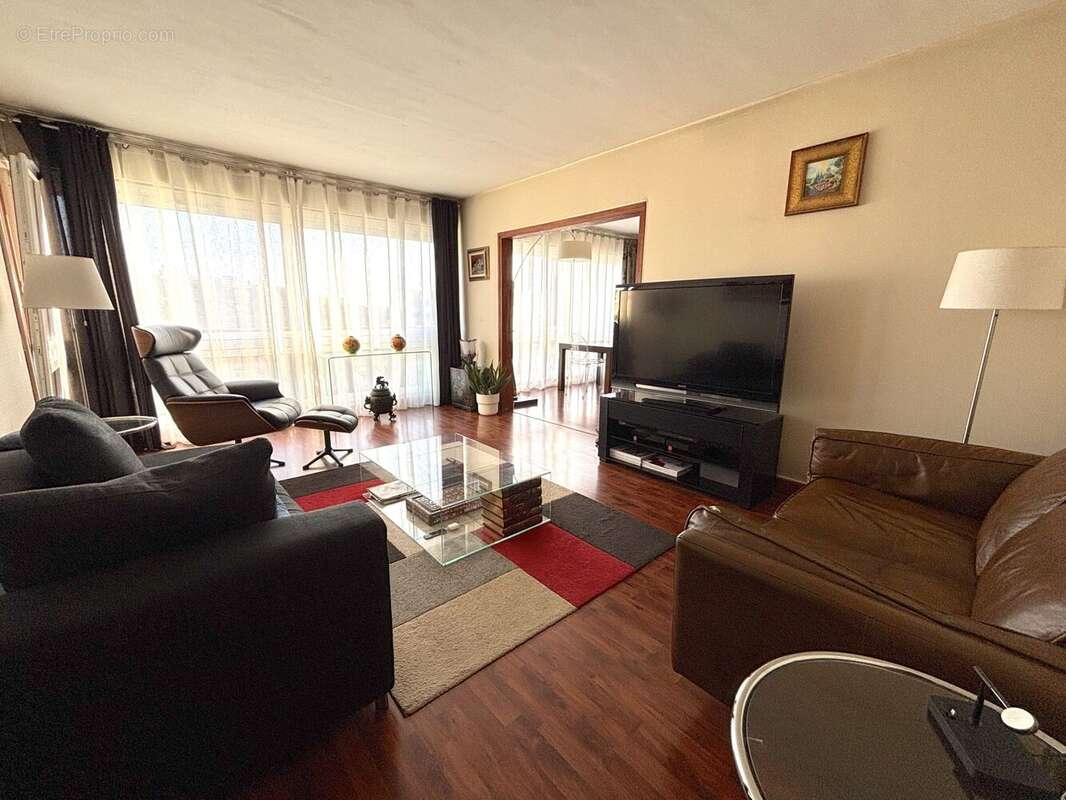 Appartement à RIS-ORANGIS