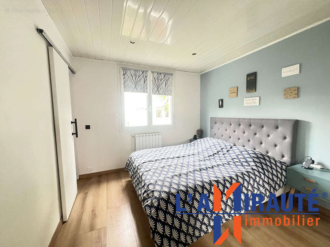 Maison à SARTROUVILLE