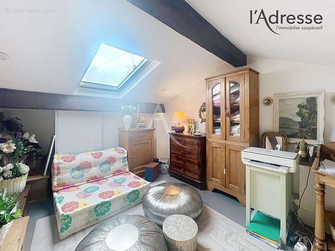 Appartement à SURESNES