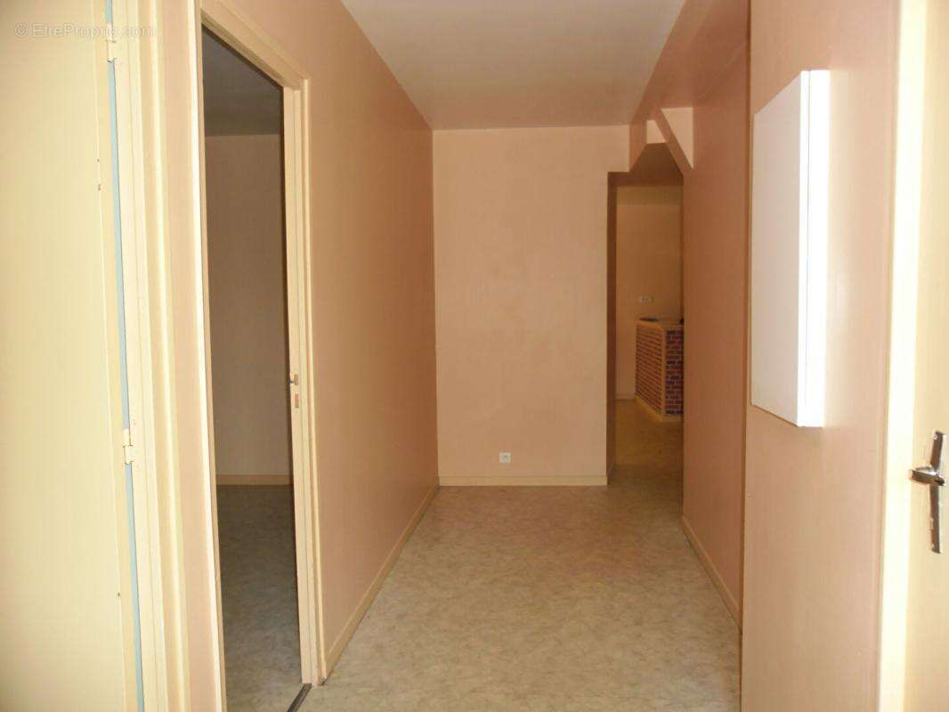 Appartement à SAINT-FLORENT-SUR-CHER