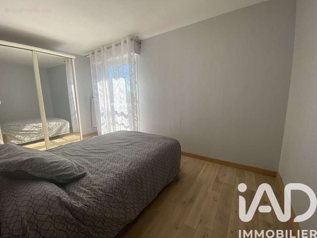 Appartement 79 m² à Avon  - photo 7
