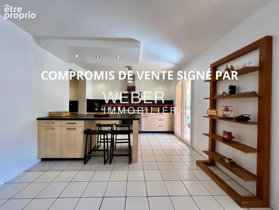 LE REVEST LES EAUX - Maison 182 m2 - 4 chambres Terrain 808 m2 - photo 5
