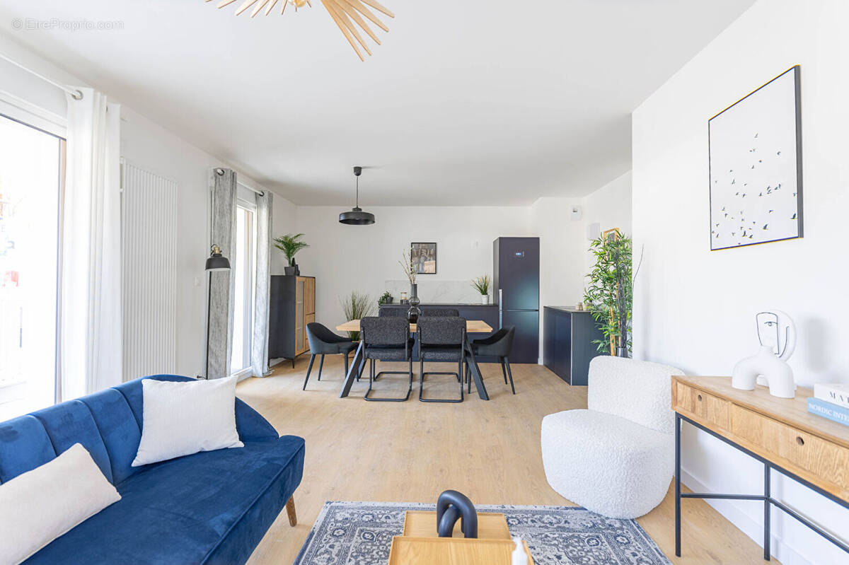 Appartement à SAINT-AVE