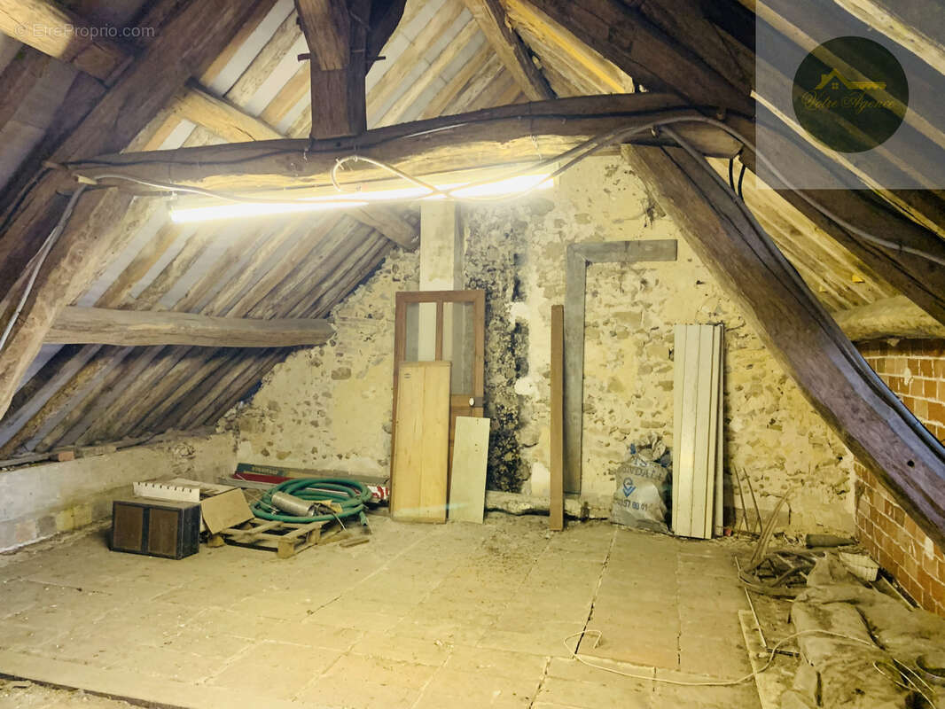 Maison à MONTACHER-VILLEGARDIN
